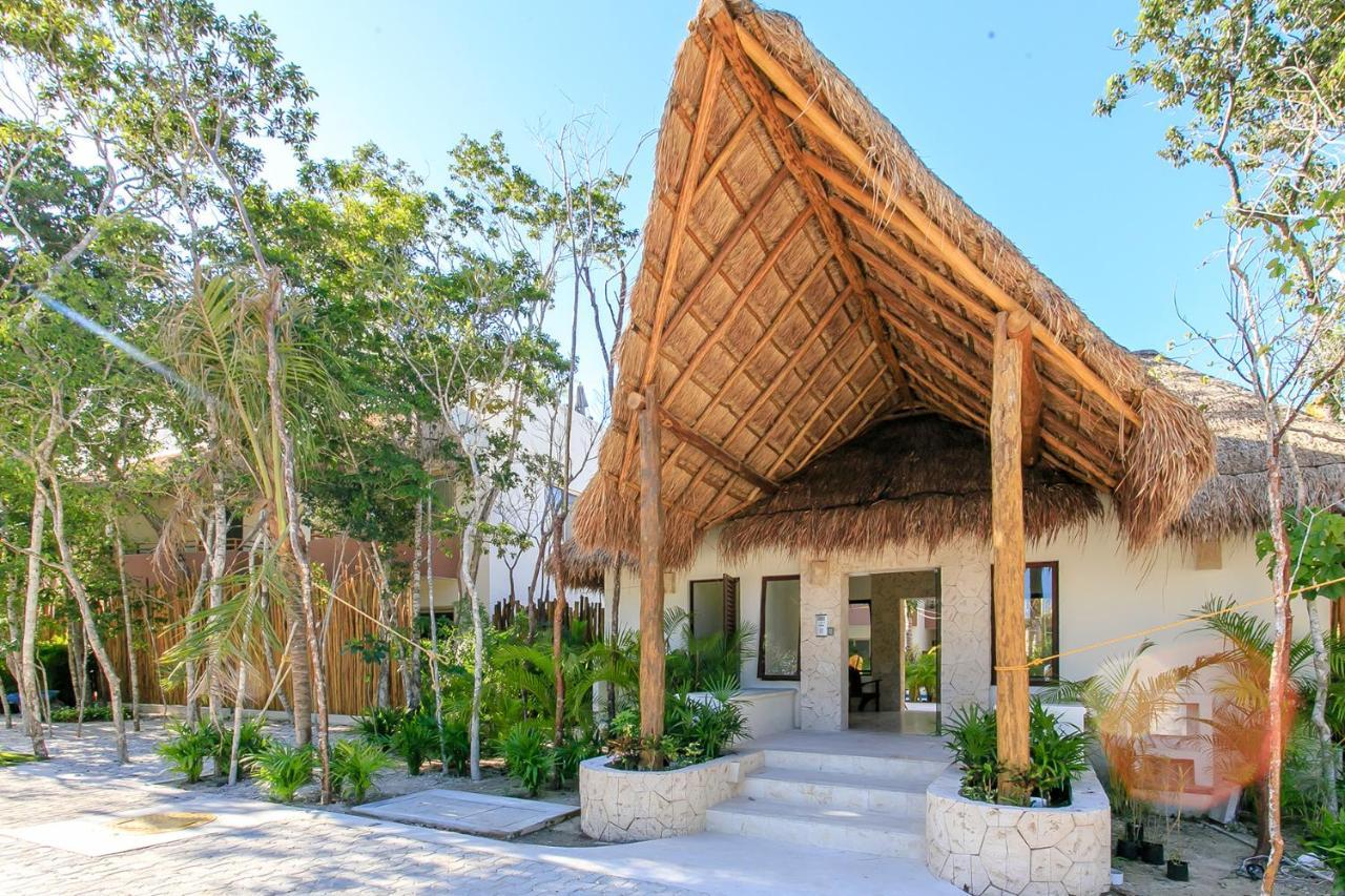 Condo Complex With An Alluring Pool & Tropical Vibes By Stella Rentals! Tulum Ngoại thất bức ảnh