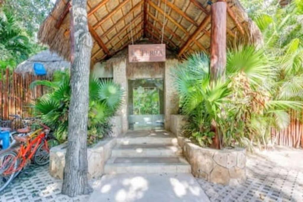 Condo Complex With An Alluring Pool & Tropical Vibes By Stella Rentals! Tulum Ngoại thất bức ảnh